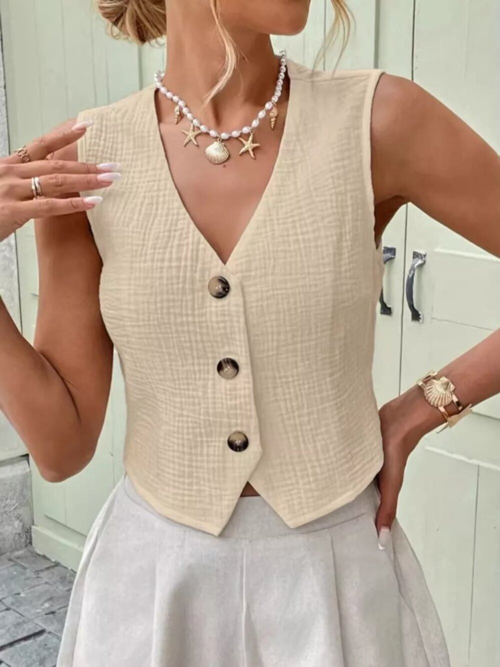 Textured Button-Front Vest - Picture 2 of 14